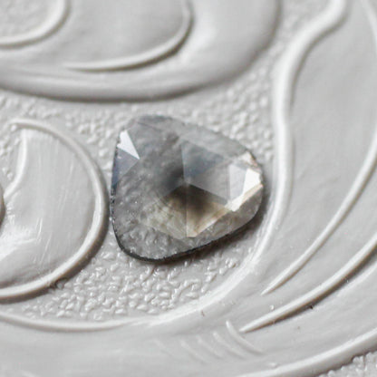 ダイヤモンド 0.30ct スライス ローズカット 6.0mm×5.8mm×0.8mm【MJ3159】