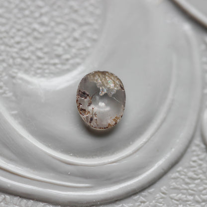 ソルトアンドペッパーダイヤモンド 0.09ct カボションカット 3.6mm×3.1mm×0.8mm【MJ3162】