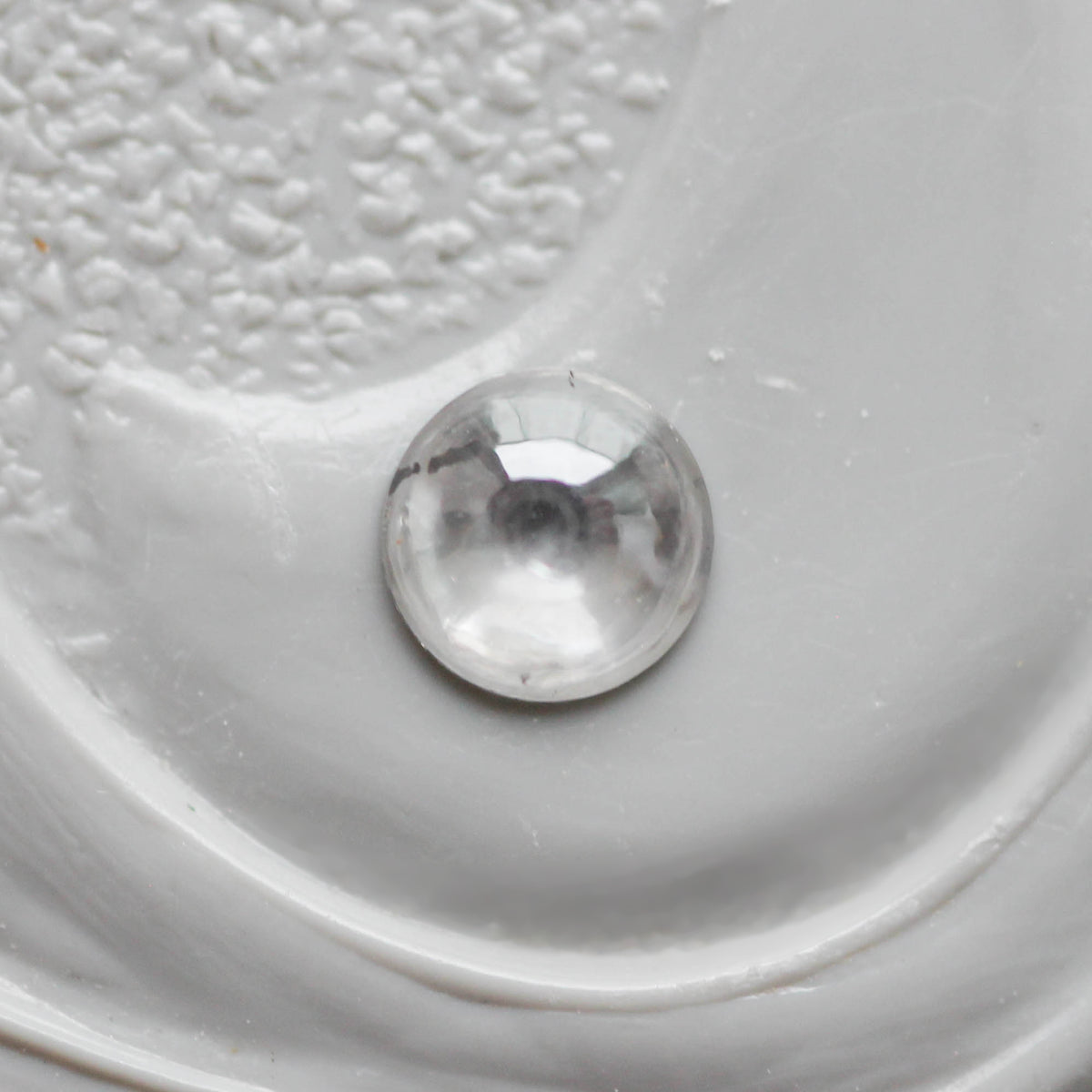 ナチュラルダイヤモンド 0.08ct カボションカット 3.0mm×3.0mm×1.0mm【MJ3167】