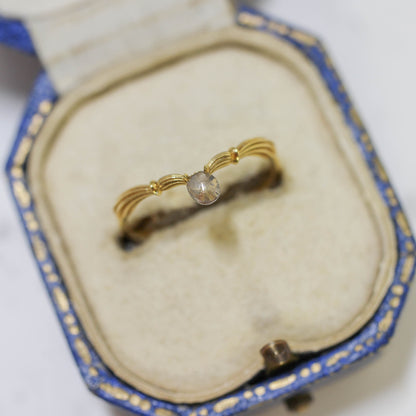 ソルトアンドペッパーダイヤモンド 0.09ct カボションカット 3.6mm×3.1mm×0.8mm【MJ3162】