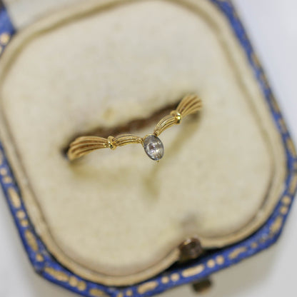 ソルトアンドペッパーダイヤモンド 0.06ct カボションカット 3.2mm×2.3mm×1.0mm【MJ3164】