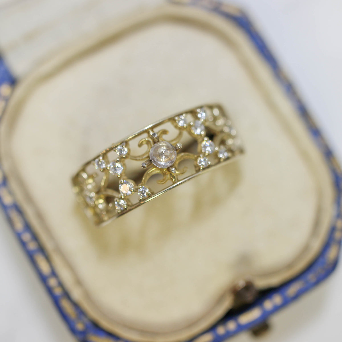 ナチュラルダイヤモンド 0.08ct カボションカット 2.9mm×2.9mm×1.2mm【MJ3165】
