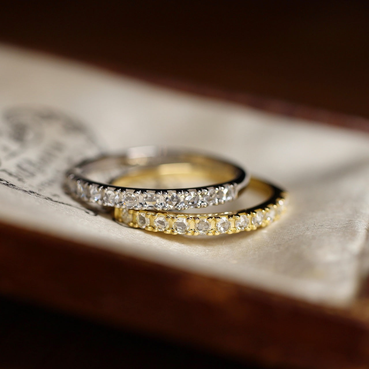 【数量・期間限定 特別価格】 18金 プラチナ ローズカットダイヤモンド ハーフエタニティリング 0.16ct K18YG K18PG Pt900 爪留め【MJ2962】