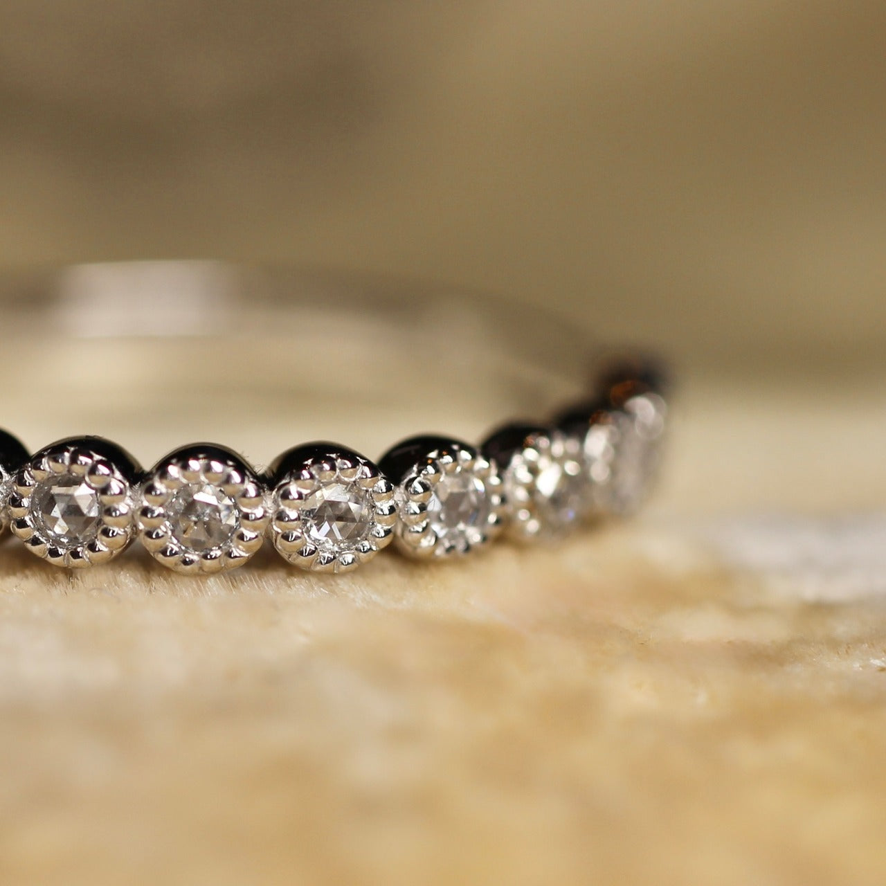 【数量・期間限定 特別価格】 18金 プラチナ ローズカットダイヤモンド ハーフエタニティリング 0.13ct K18YG K18PG Pt900 ミル【MJ2962】