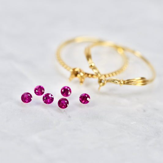 【期間・数量限定特別価格】ルビー ラウンドカット 約2.6~2.7mm 【MJ2831】