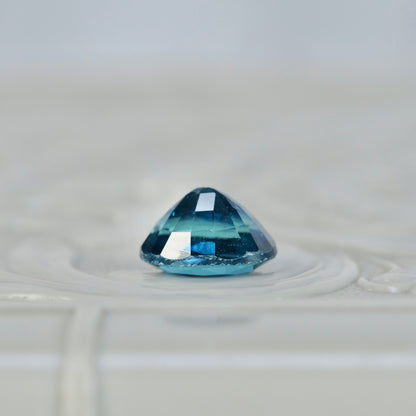 ブルージルコン 0.91ct オーバルカット 4.6mm×4.6mm×2.9mm【MJ2821】