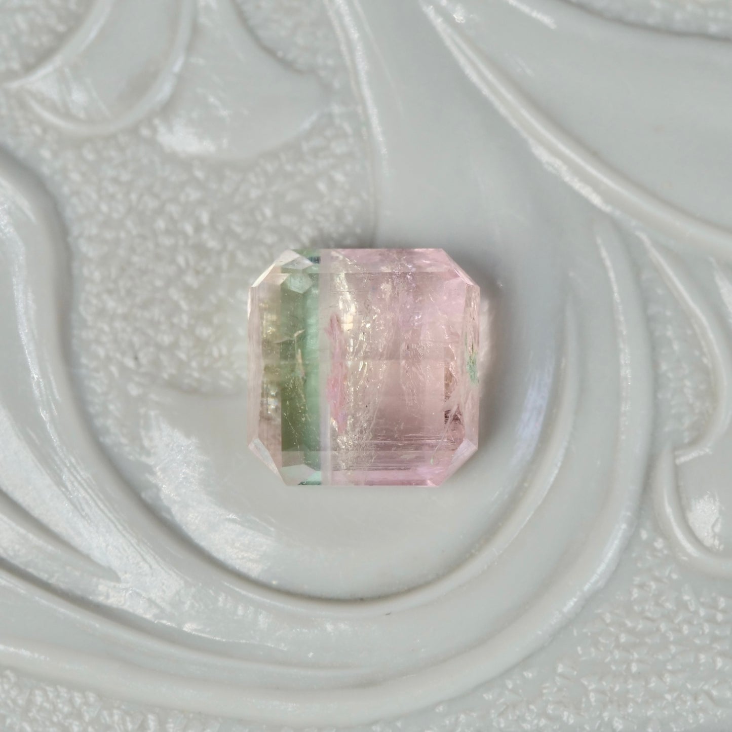 バイカラートルマリン 1.03ct エメラルドカット 5.5mm×5.4mm×3.4mm【MJ2825】
