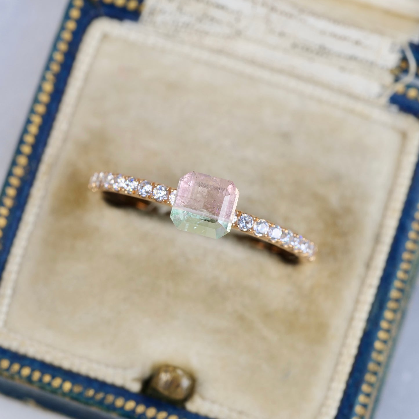 バイカラートルマリン 1.03ct エメラルドカット 5.5mm×5.4mm×3.4mm【MJ2825】