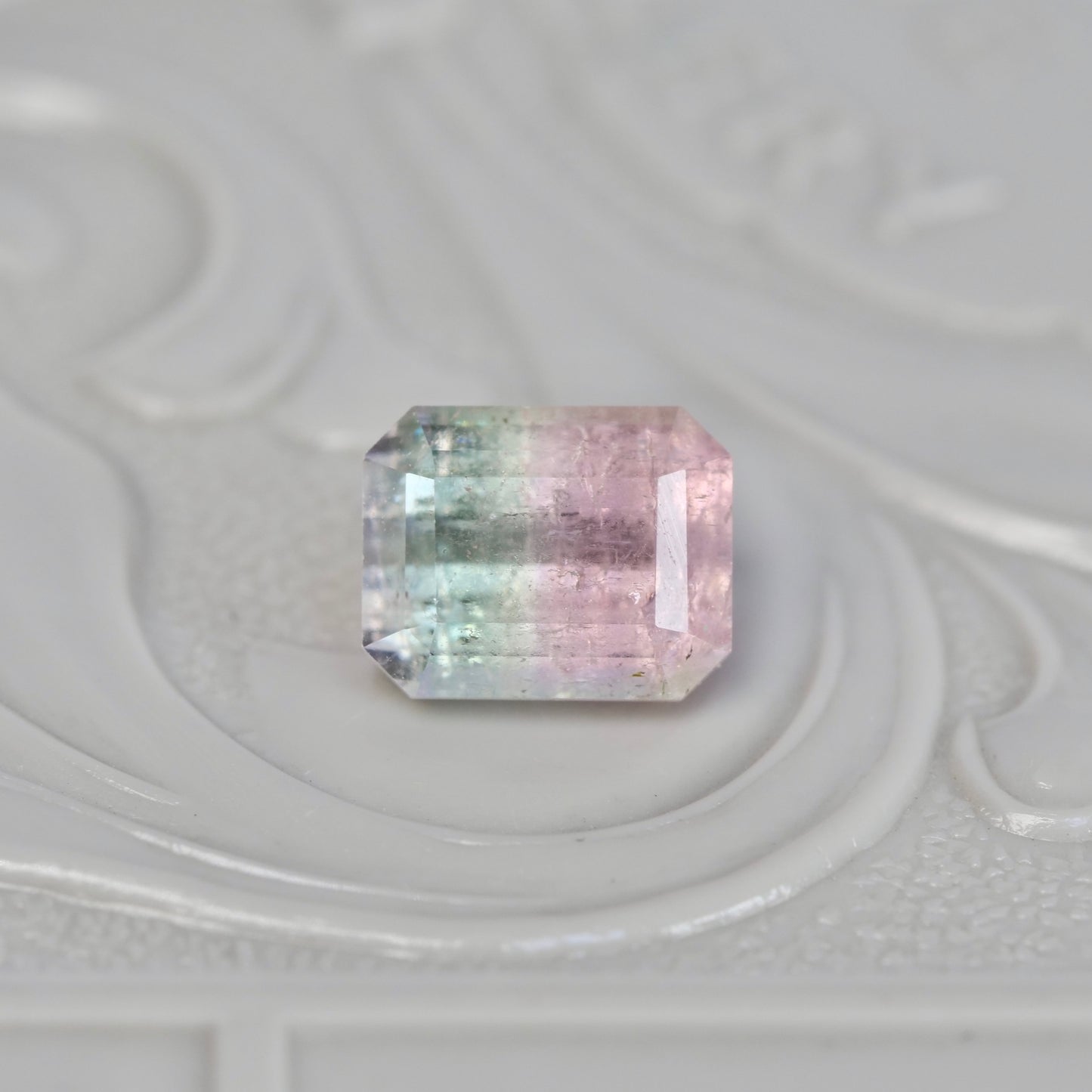 バイカラートルマリン 1.24ct エメラルドカット 6.2mm×5.0mm×4.3mm【MJ2826】