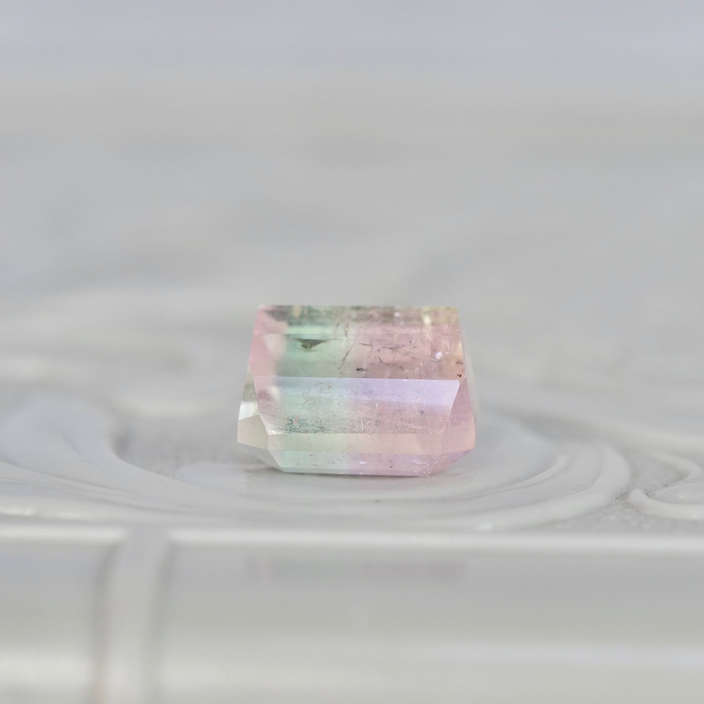 バイカラートルマリン 1.24ct エメラルドカット 6.2mm×5.0mm×4.3mm【MJ2826】