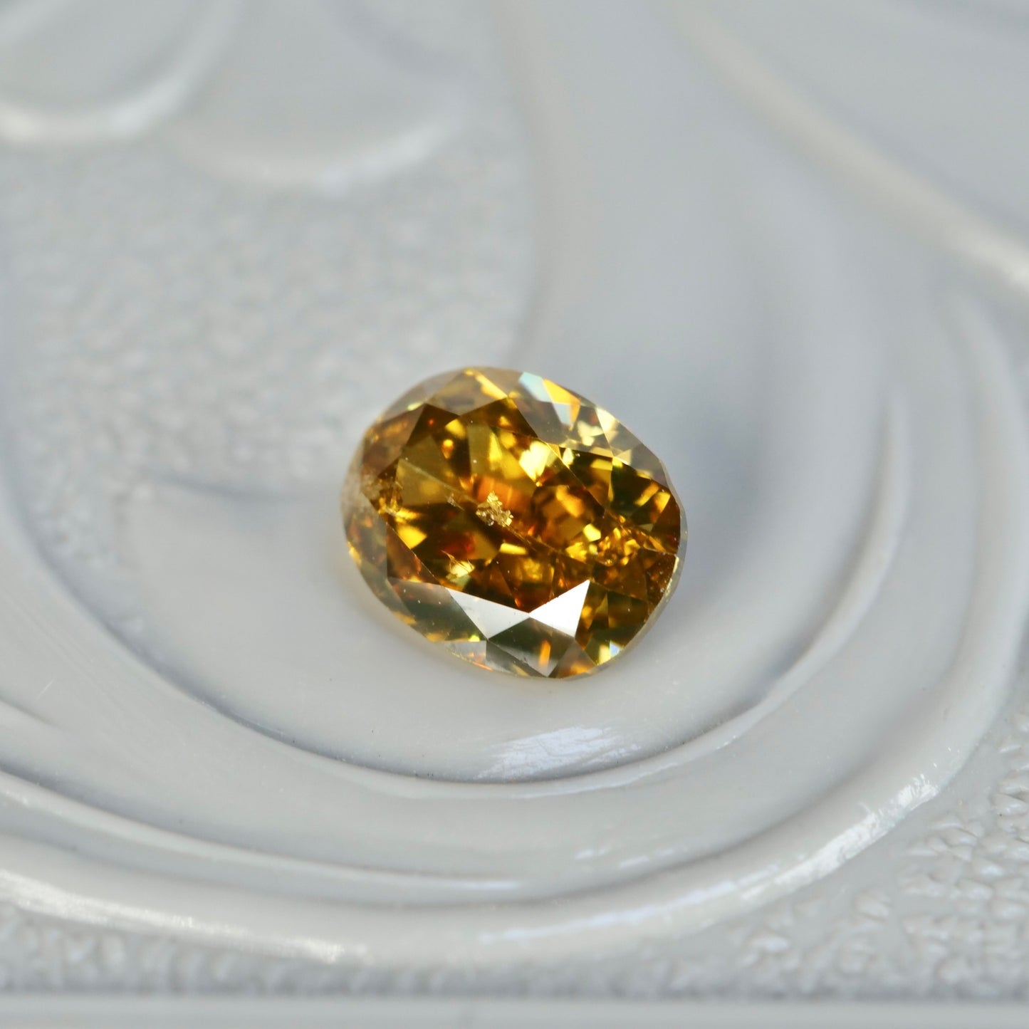 ナチュラルダイヤモンド 0.32ct オーバルカット 4.7mm×3.7mm×2.2mm【MJ2604】