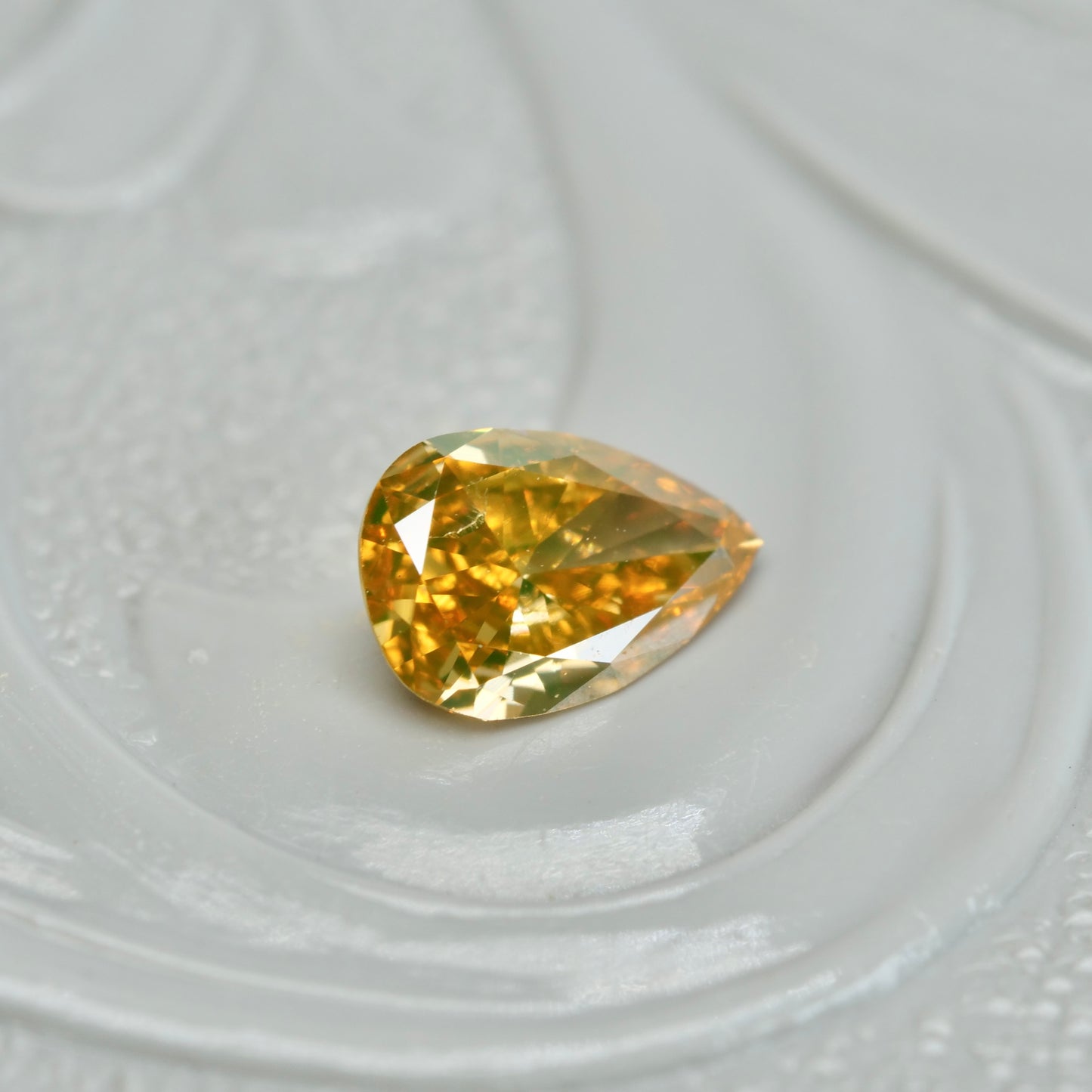 ナチュラルダイヤモンド 0.21ct ペアシェイプカット 5.3mm×3.6mm×1.7mm【MJ2603】