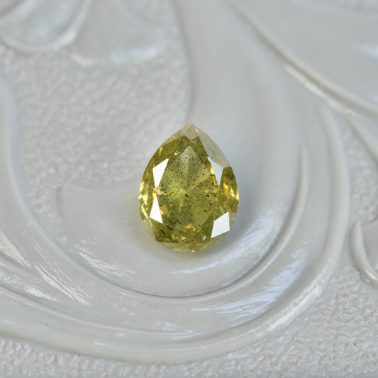 ナチュラルダイヤモンド 0.38ct ペアシェイプカット 5.2mm×4.1mm×2.2mm【MJ2601】