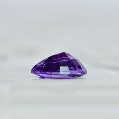 バイカラーサファイア 0.33ct ペアシェイプカット 5.0mm×3.6mm×2.2mm【MJ2545】