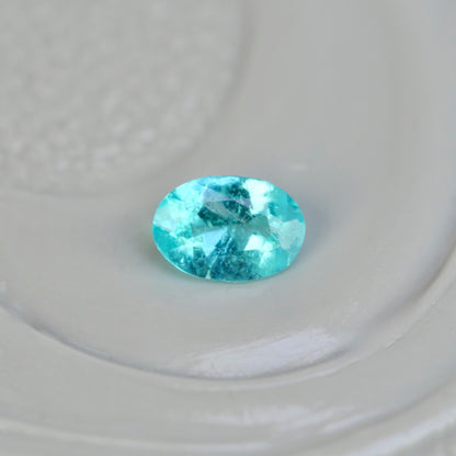 パライバトルマリン ブラジル産 0.05ct オーバルカット 3.0mm×2.1mm×1.4mm【MJ2550-1】
