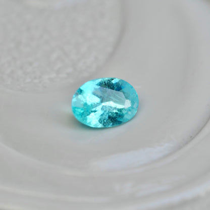 パライバトルマリン ブラジル産 0.05ct オーバルカット 3.0mm×2.1mm×1.4mm【MJ2550-1】