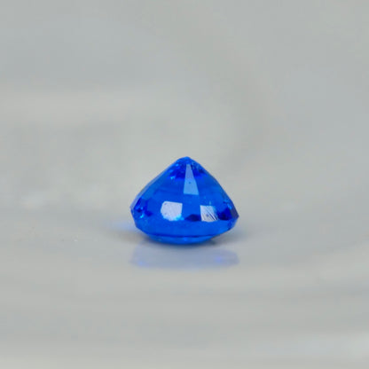 アウイナイト ラウンドカット 1.6mm×1.6mm×1.2mm【MJ2556-2】