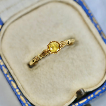 イエロージルコン 0.29ct ラウンドカット 3.7mm×3.7mm×2.5mm【MJ2853】