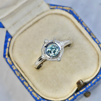 アイスブルーダイヤモンド 0.52ct ラウンドブリリアントカット 5.1mm×5.2mm×3.0mm【MJ2932】