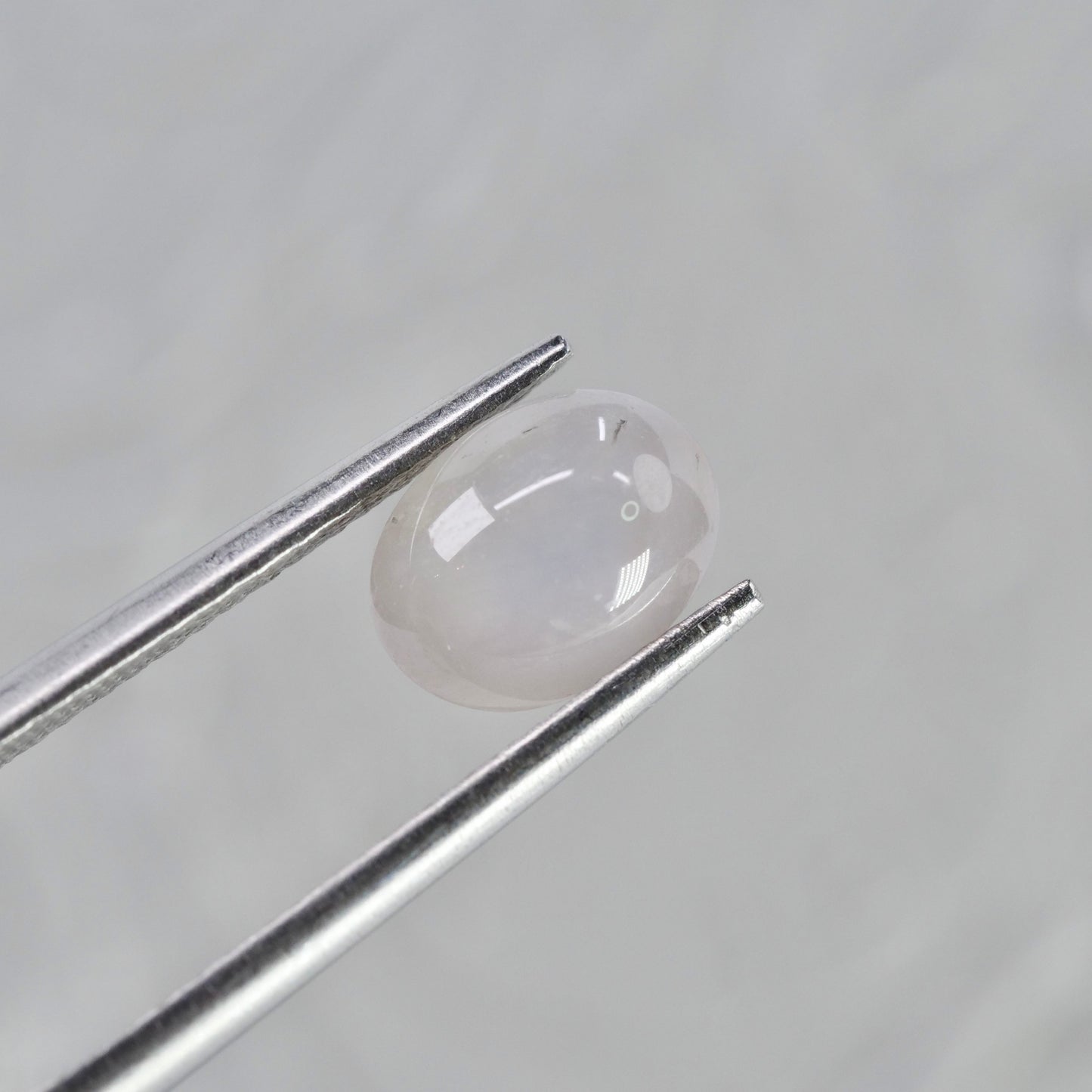 スターサファイア 2.49ct カボションカット 8.1mm×6.1mm×4.7mm【MJ2942】