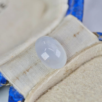 スターサファイア 2.02ct カボションカット 7.9mm×5.9mm×3.9mm【MJ2943】