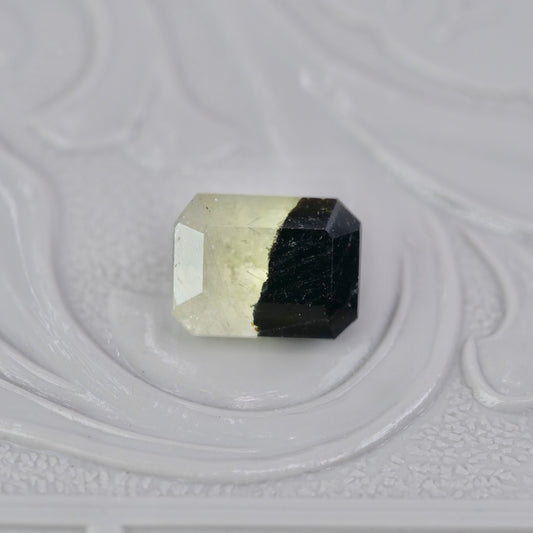 バイカラートルマリン 1.09ct エメラルドカット 6.3mm×4.8mm×3.8mm【MJ2946】