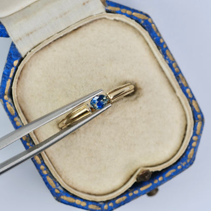 モンタナサファイア 0.19ct オーバルカット 4.0mm×3.1mm×1.7mm【MJ2953】