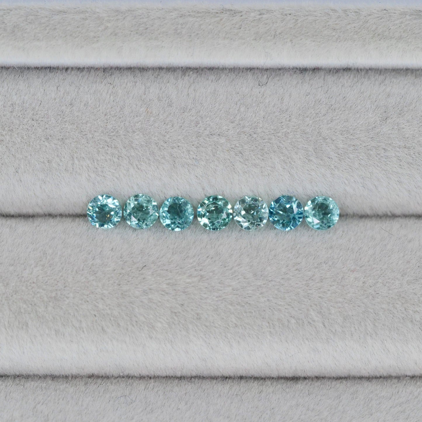 ブルートルマリン ラウンドカット 3mm×7pcs  セット【MJ2683】