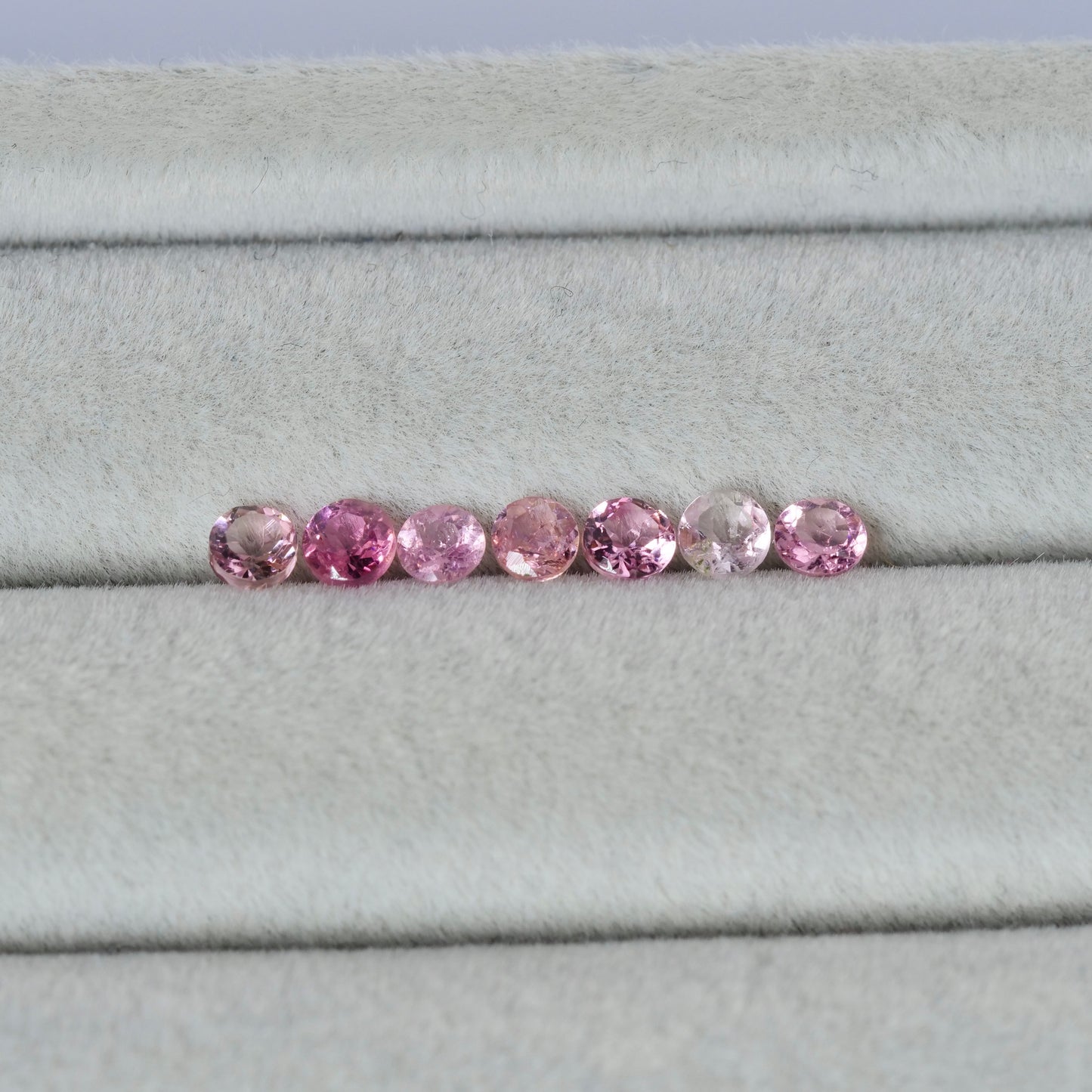 ピンクトルマリン ラウンドカット 3mm×7pcs セット【MJ2533】