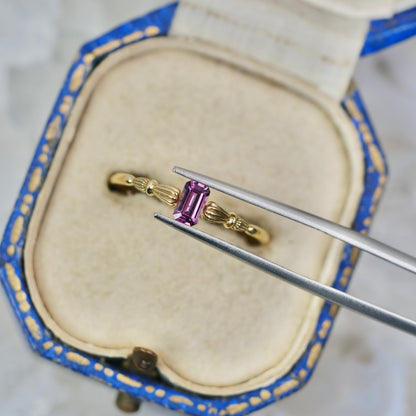 スピネル 0.35ct  エメラルドカット 4.8mm×2.9mm×2.3mm【MJ2965】