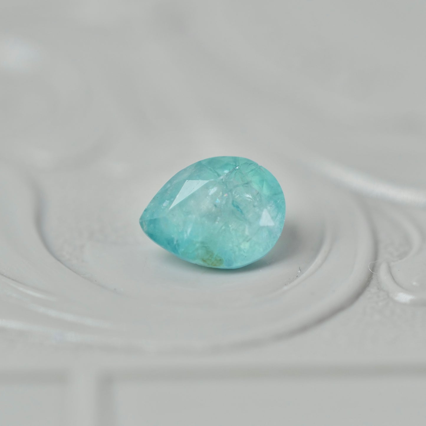 グランディディエライト 0.55ct  ペアシェイプカット 6.1mm×4.5mm×3.4mm【MJ2968】