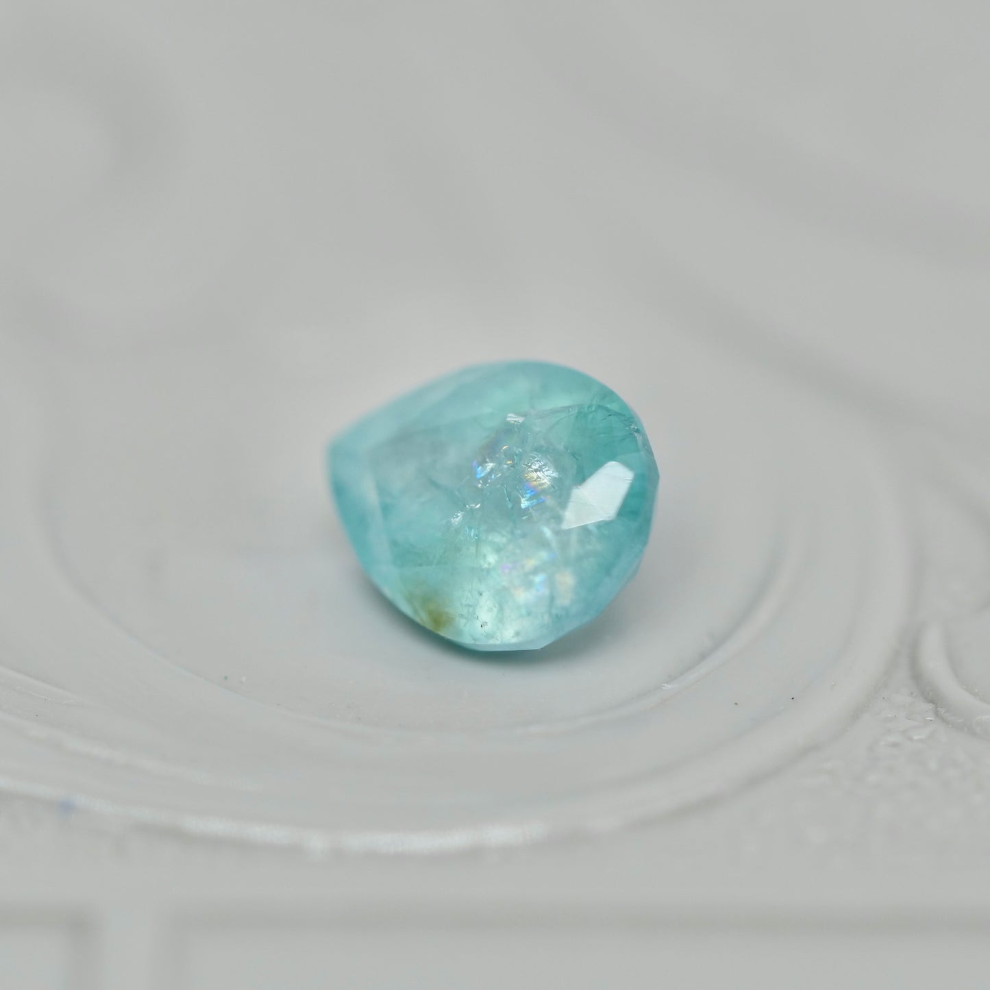 グランディディエライト 0.55ct  ペアシェイプカット 6.1mm×4.5mm×3.4mm【MJ2968】