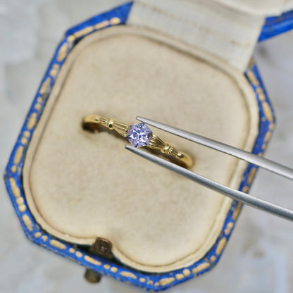 スピネル 0.32ct  ヘキサゴンカット 3.9mm×3.6mm×2.9mm【MJ2966】