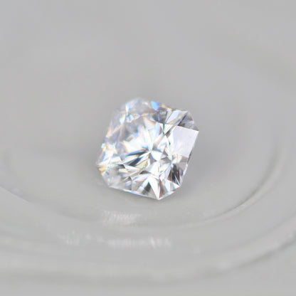 ダイヤモンド 0.204ct  フランダースカット 3.4mm×3.4mm×2.3mm ソーティング付き【MJ2971】