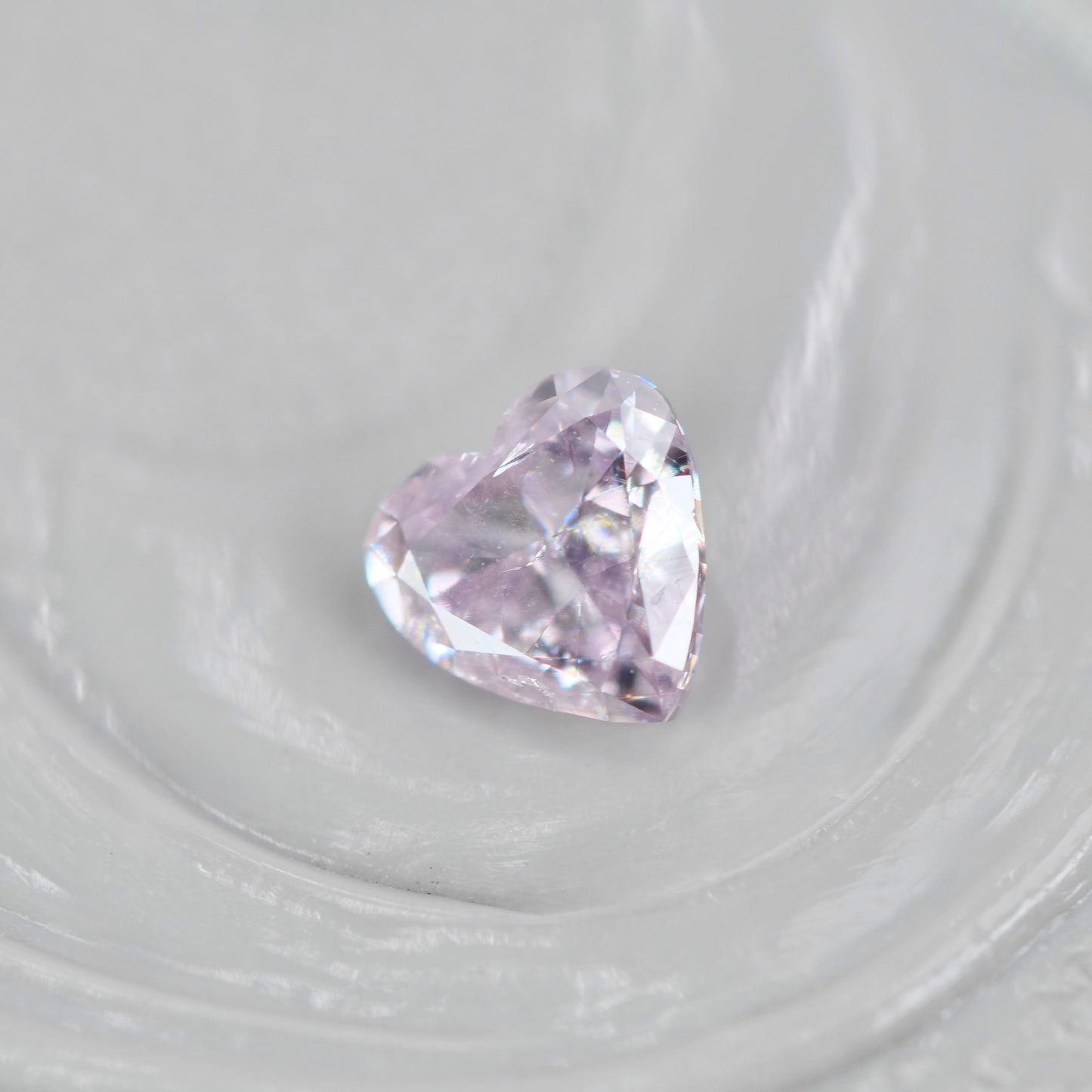 ピンクダイヤモンド 0.188ct Fancy Light Purple Pink ハートカット 3.6mm×3.6mm×1.8mm ソーティング付【MJ3010】