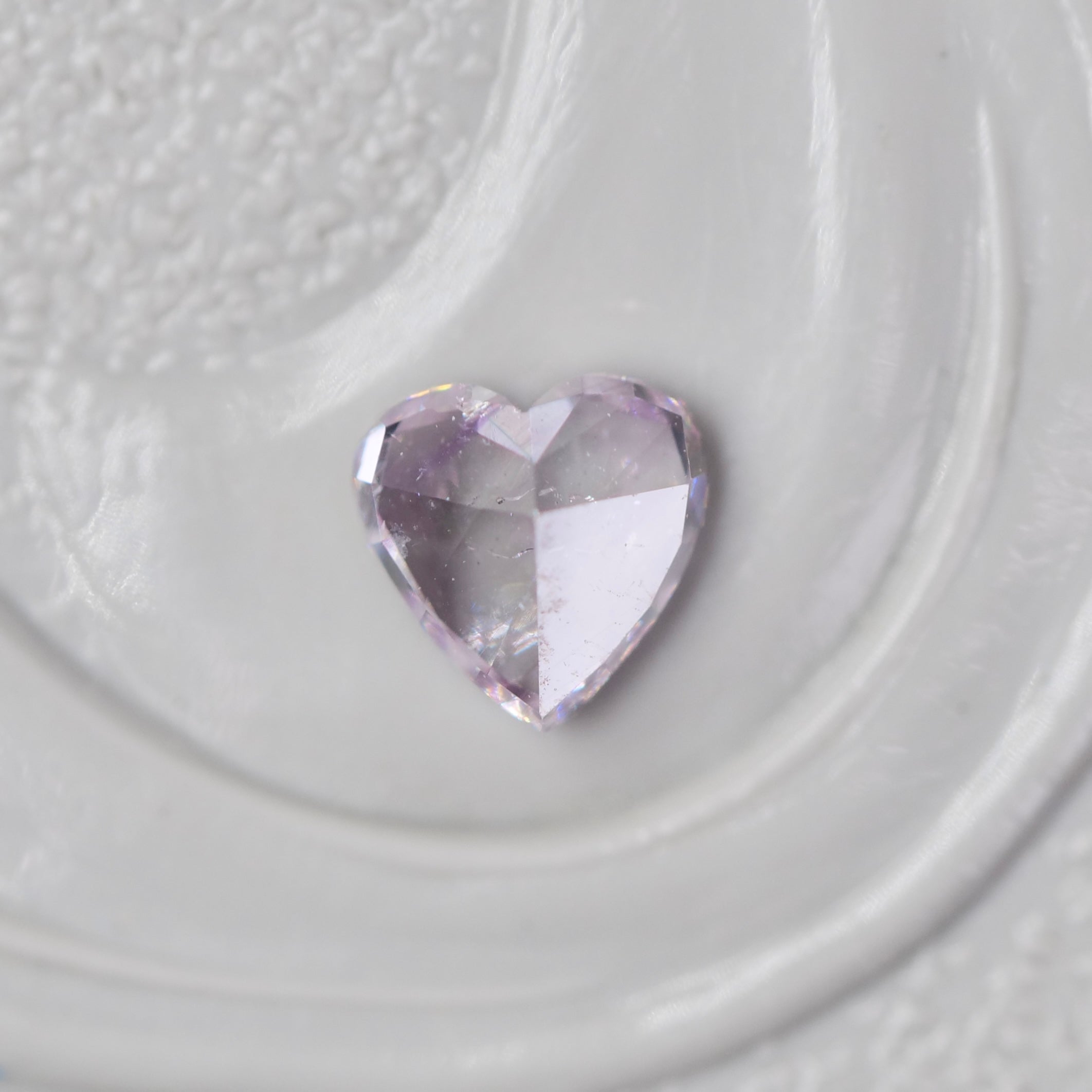 ピンクダイヤモンド 0.188ct Fancy Light Purple Pink ハートカット