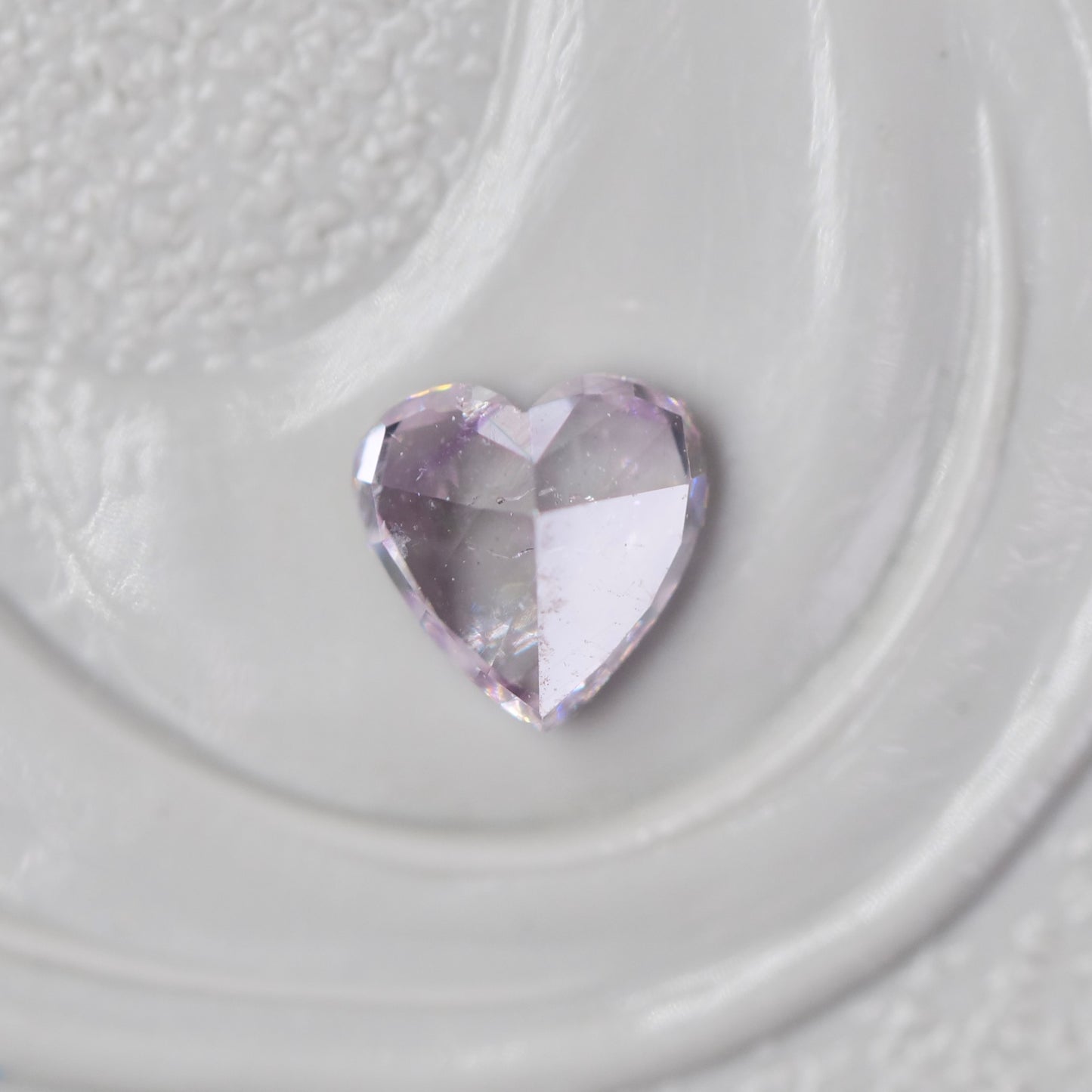 ピンクダイヤモンド 0.188ct Fancy Light Purple Pink ハートカット 3.6mm×3.6mm×1.8mm ソーティング付【MJ3010】