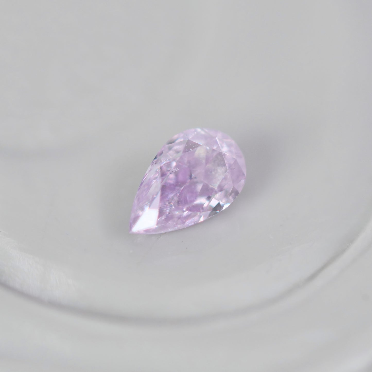 ピンクダイヤモンド 0.061ct Fancy Light Purple Pink ペアシェイプカット 3.0mm×1.9mm×1.4mm ソーティング付【MJ3011】