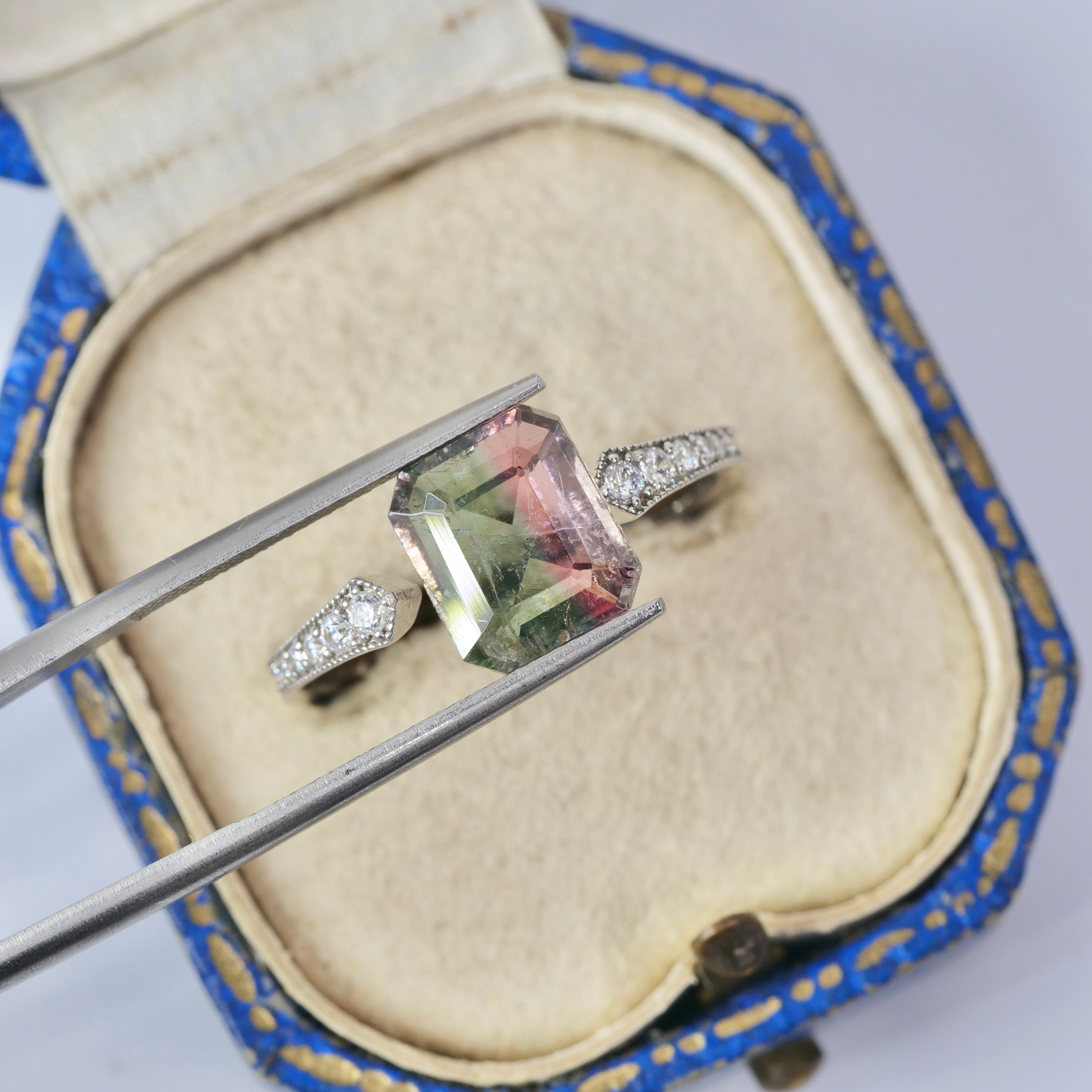 バイカラートルマリン 2.75ct エメラルドカット 9.3mm×8.1mm×3.8mm