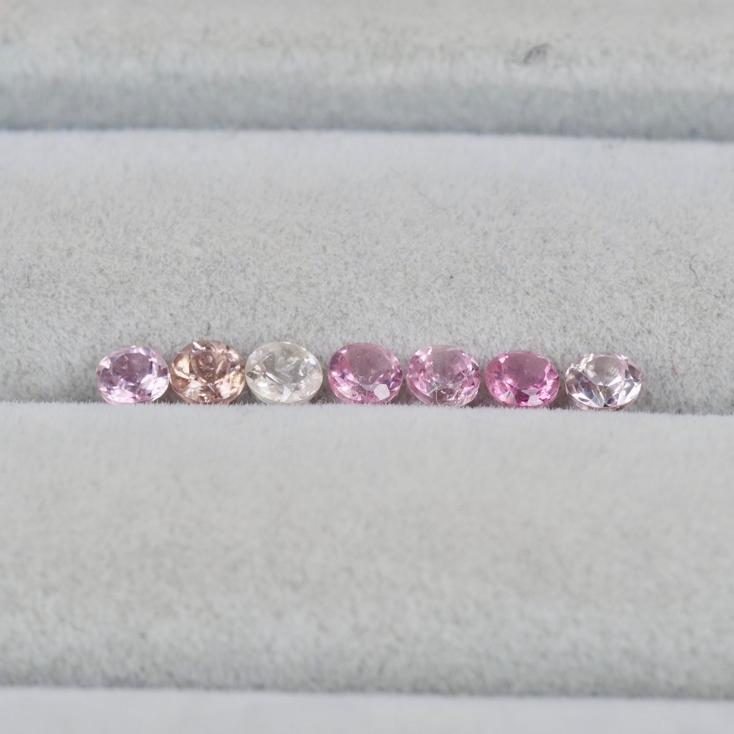 ピンクトルマリン ラウンドカット 3mm×7pcs セット【MJ3031】