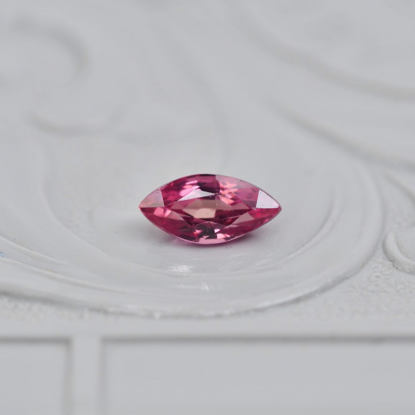 パパラチアサファイア 0.371ct マーキスカット 5.8mm×2.8mm×2.6mm ソーティング付き【MJ2918】