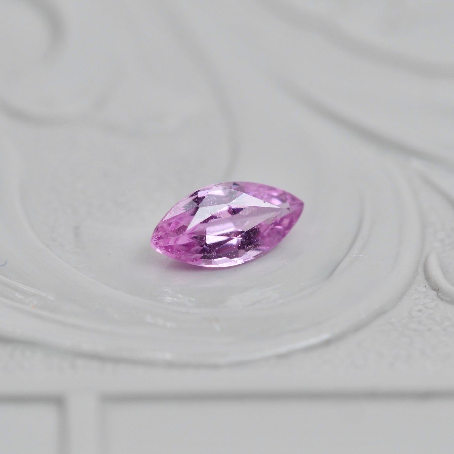 パパラチアサファイア 0.287ct マーキスカット 5.8mm×2.9mm×2.1mm ソーティング付き【MJ2920】