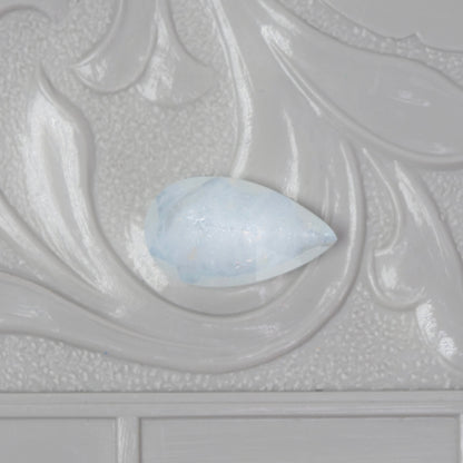 レインボーアクアマリン 0.97ct ペアシェイプカット 9.7mm×5.6mm×3.4mm【MJ2905】