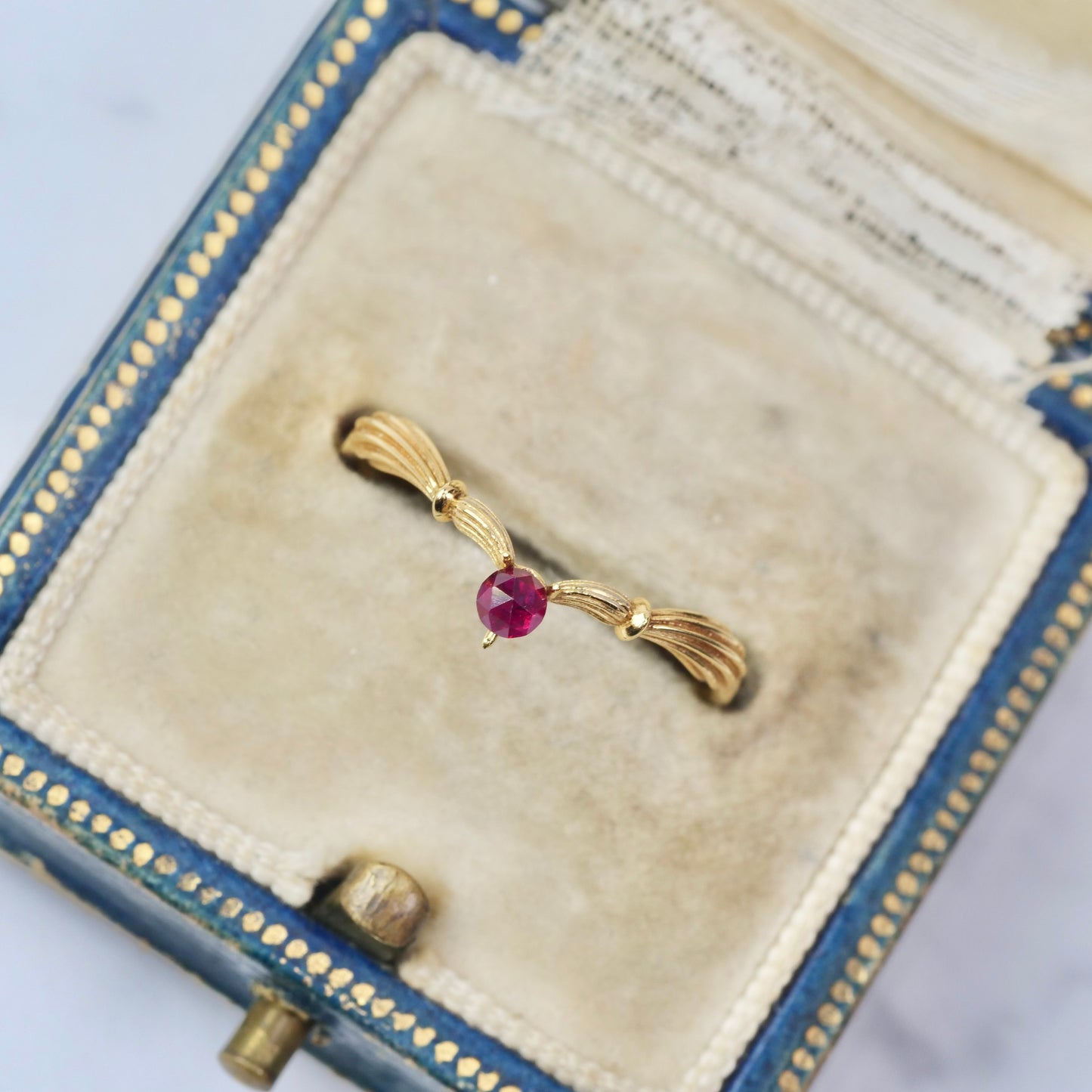 ルビー 0.11ct ローズカット 約2.8mm【MJ2973-2】