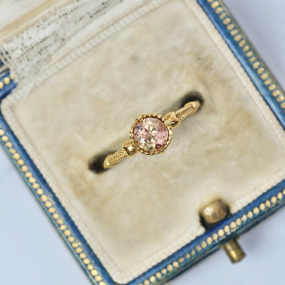 フルーティートルマリン 0.55ct ラウンドカット 4.9mm×4.9mm×3.6mm【MJ2974】