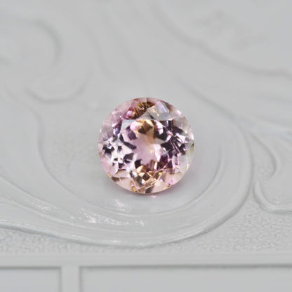 フルーティートルマリン 1.16ct ラウンドカット 6.2mm×6.2mm×4.6mm【MJ2975】