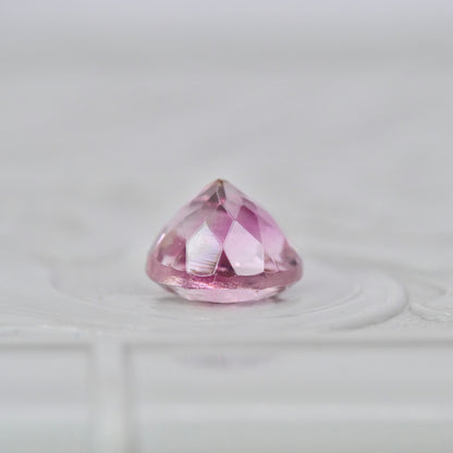 フルーティートルマリン 1.16ct ラウンドカット 6.2mm×6.2mm×4.6mm【MJ2975】