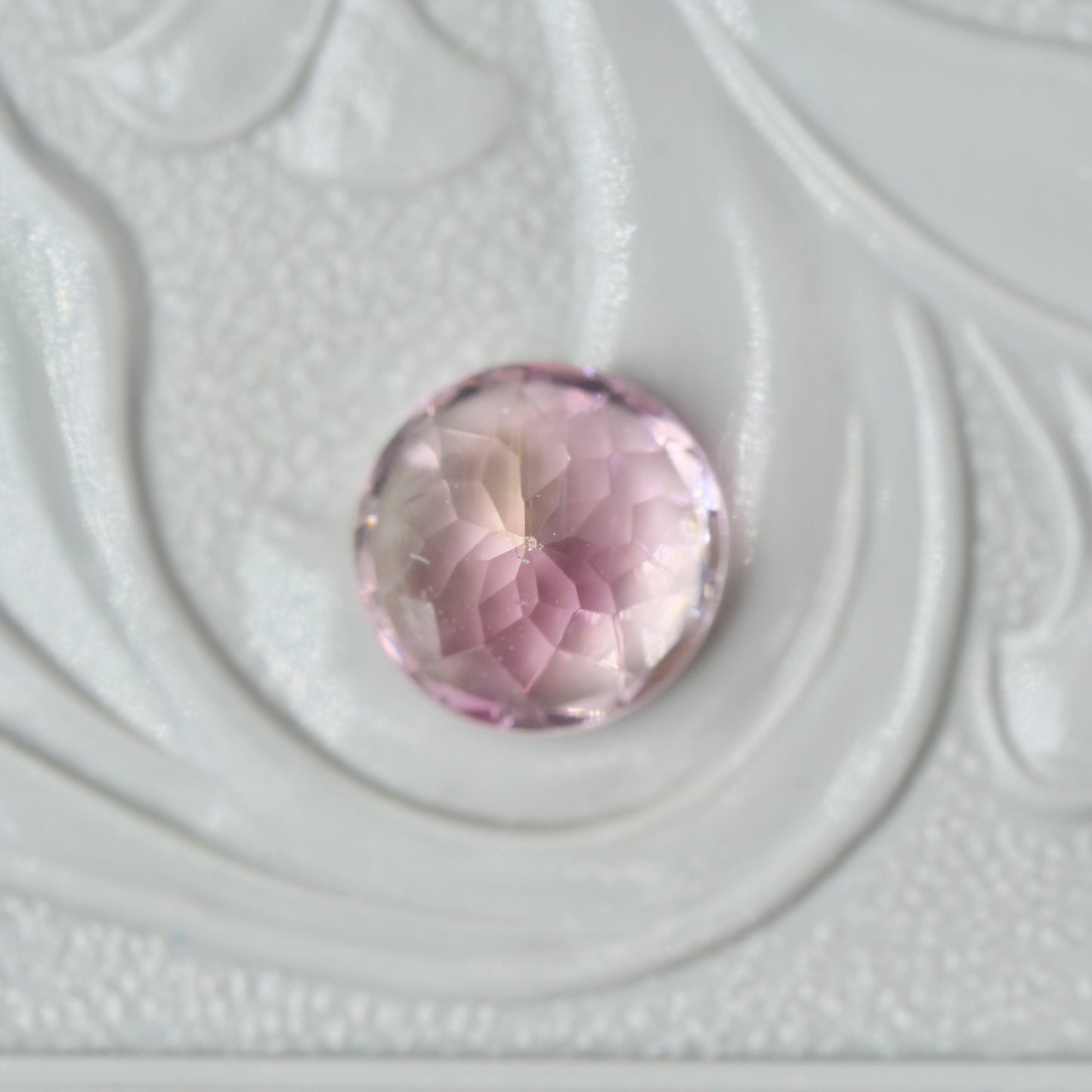 フルーティートルマリン 1.16ct ラウンドカット 6.2mm×6.2mm×4.6mm【MJ2975】