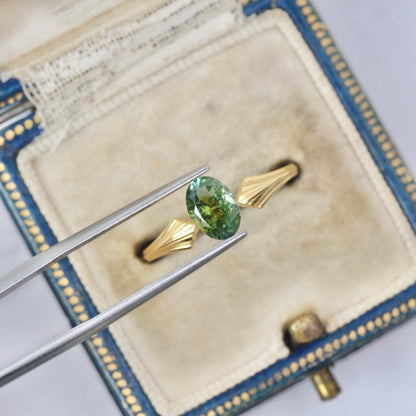 バイカラートルマリン 0.91ct オーバルカット 7.2mm×5.0mm×3.6mm【MJ2976】