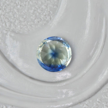 ティールサファイア 0.24ct ラウンドカット 3.6mm×3.6mm×2.6mm【MJ2875】